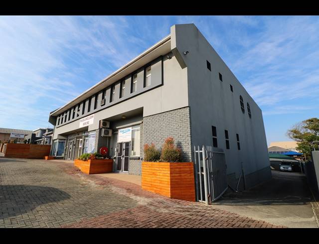 685M² OFFICE FOR SALE IN BEREA